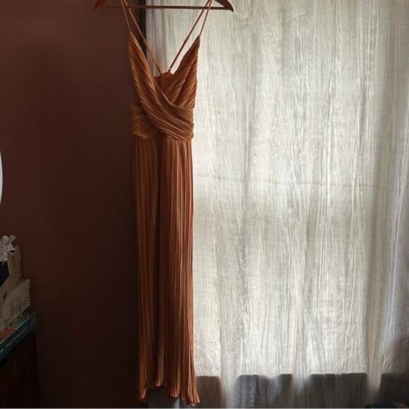 En Saison Illianna Maxi Long Dress High Low Asymmetrical Orange NEW Size S - Picture 2 of 10
